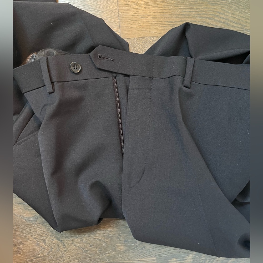 Bar III 2 Piece Black suit skinny 40L , 34x32 - Picture 7 of 13